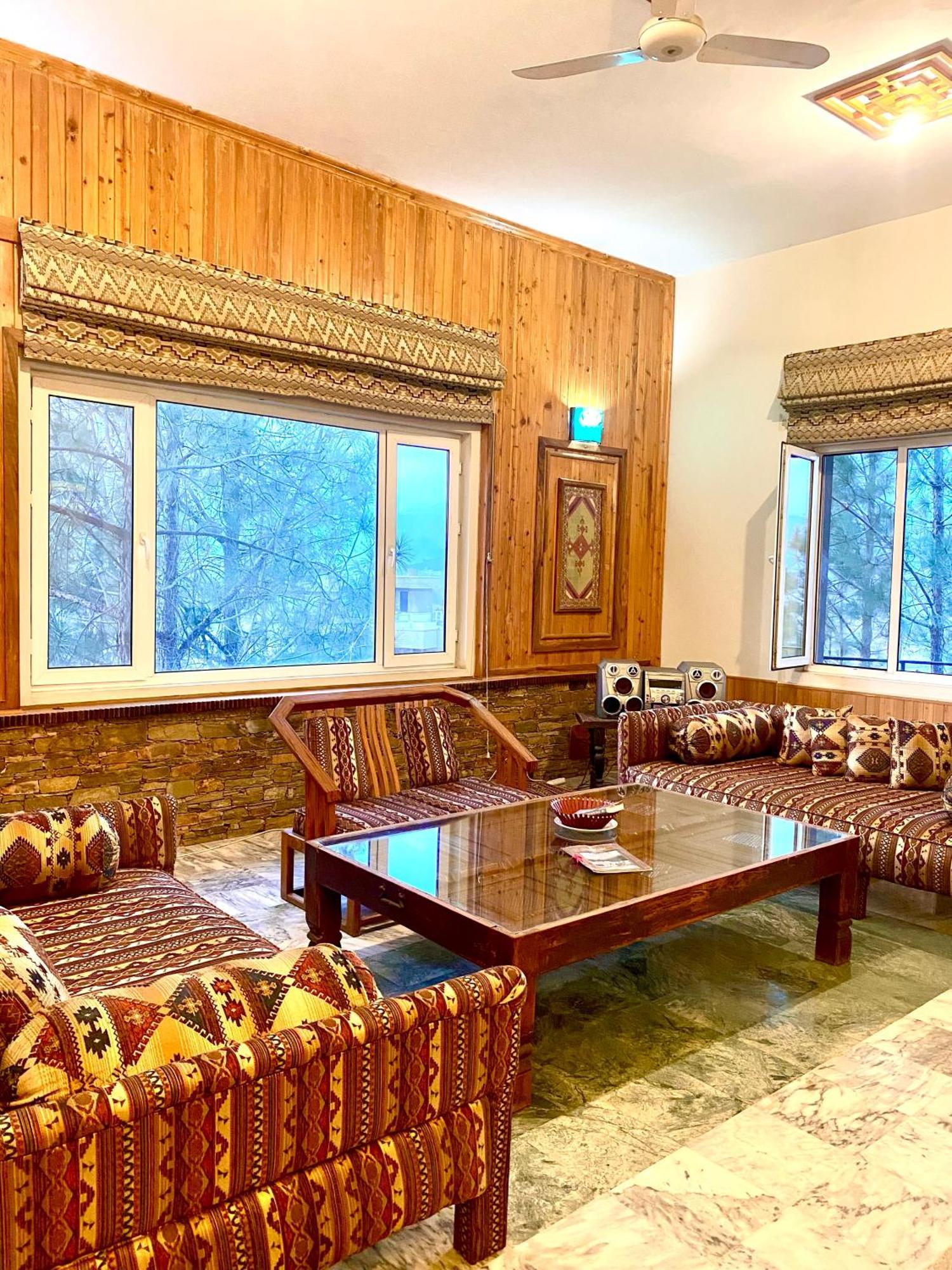 Rock City Resort Saidu Sharif Exterior photo
