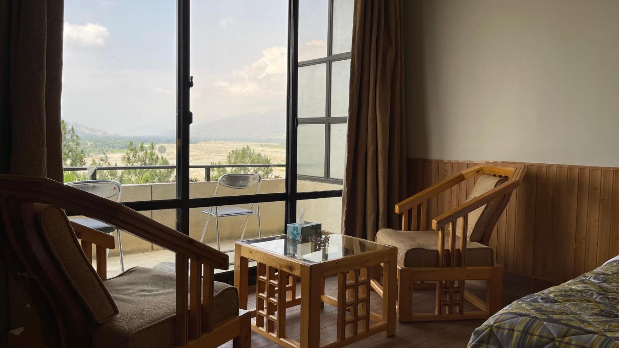 Rock City Resort Saidu Sharif Exterior photo